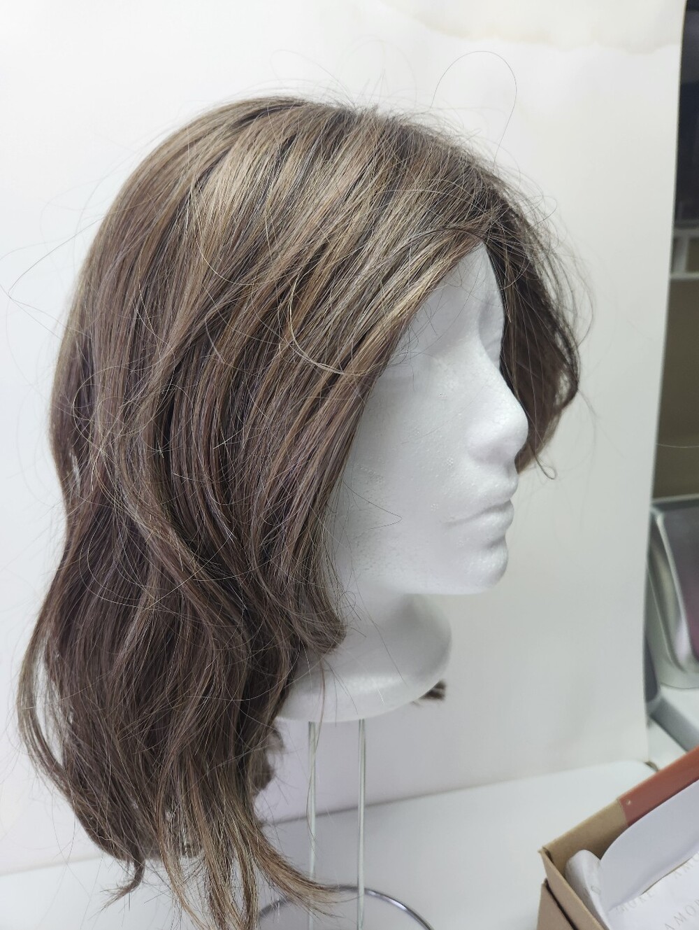 Amore MAUDE Bronde R WITH BOX - Picture 8 of 14